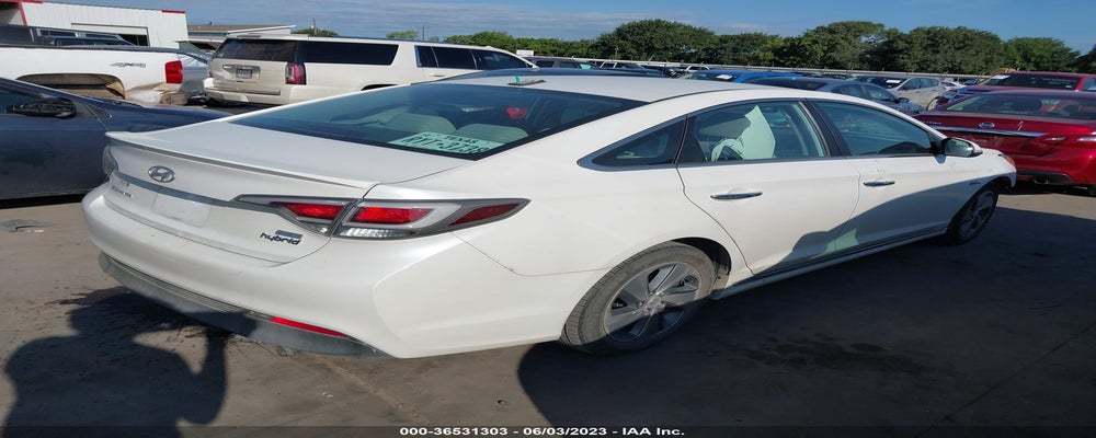 KMHE14L23GA026762 2016 HYUNDAI SONATA PLUG-IN HYBRID photo no. 4