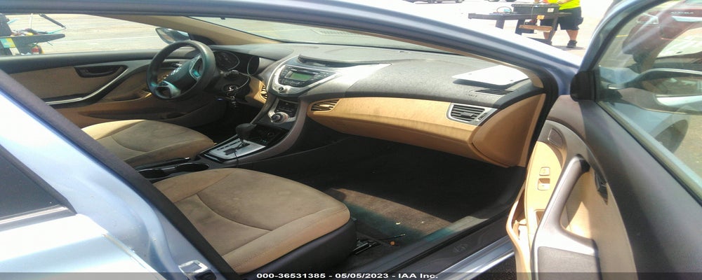KMHDH4AE9BU151633 2011 HYUNDAI ELANTRA photo no. 5
