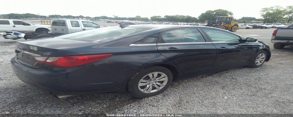 5NPEB4AC3DH532688 2013 HYUNDAI SONATA photo no. 4
