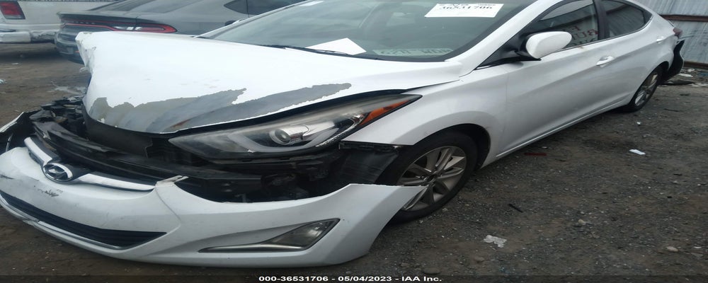 5NPDH4AEXFH589033 2015 HYUNDAI ELANTRA photo no. 2