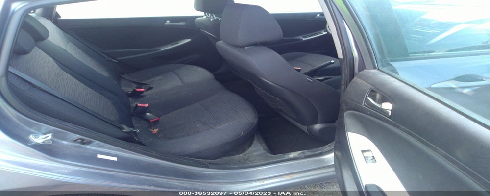 KMHCT5AE4GU278409 2016 HYUNDAI ACCENT photo no. 8