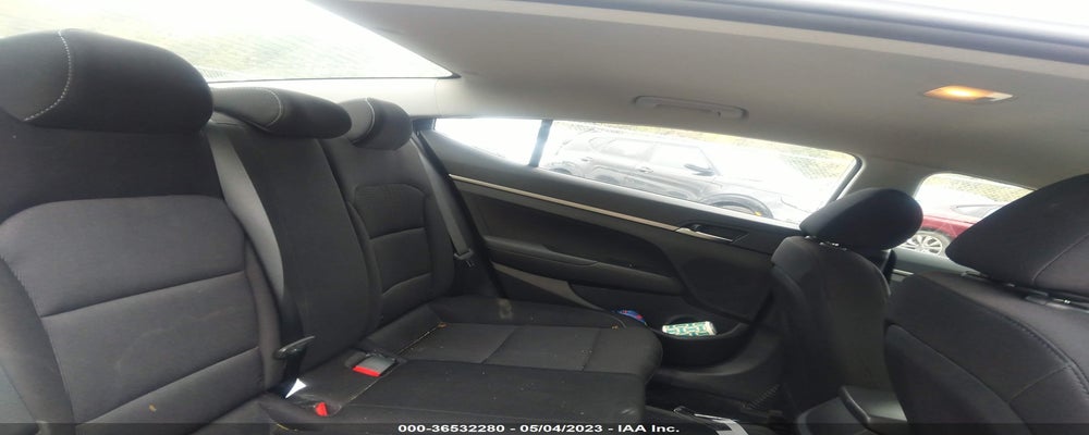 5NPD74LF6JH385993 2018 HYUNDAI ELANTRA photo no. 8