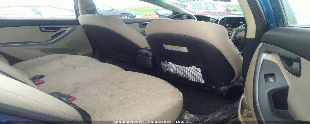 5NPDH4AE8GH783187 2016 HYUNDAI ELANTRA photo no. 8