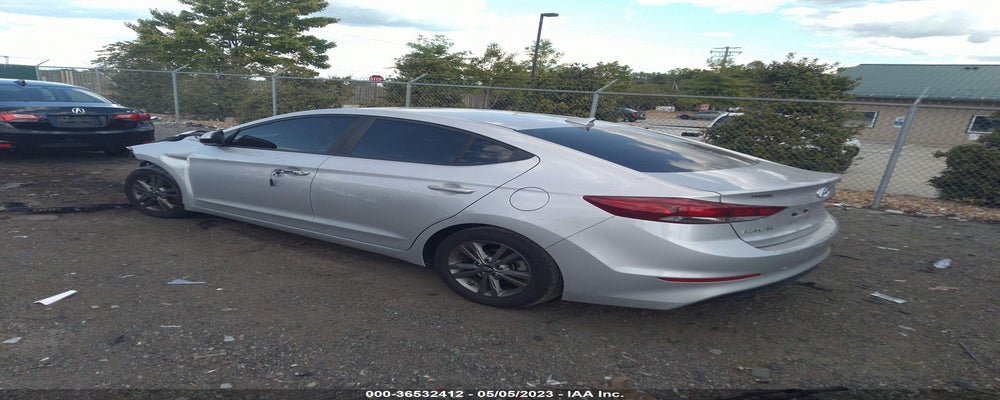 5NPD84LF7JH260319 2018 HYUNDAI ELANTRA photo no. 3