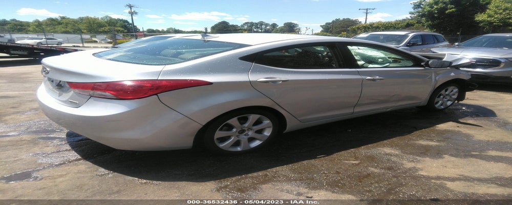 KMHDH4AEXDU794043 2013 HYUNDAI ELANTRA photo no. 4