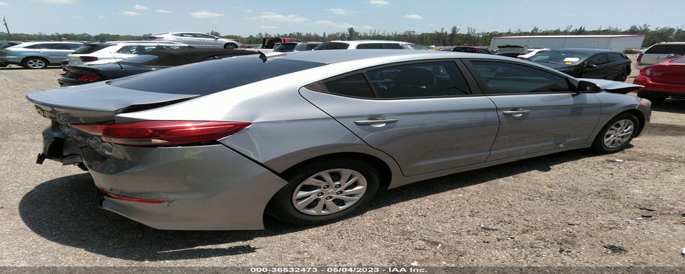 5NPD74LFXHH177285 2017 HYUNDAI ELANTRA photo no. 4