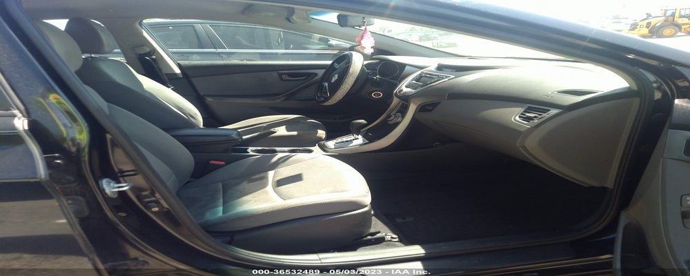 KMHDH4AE0BU104944 2011 HYUNDAI ELANTRA photo no. 5