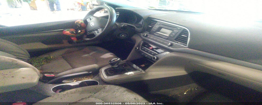 KMHD74LF7HU329122 2017 HYUNDAI ELANTRA photo no. 5
