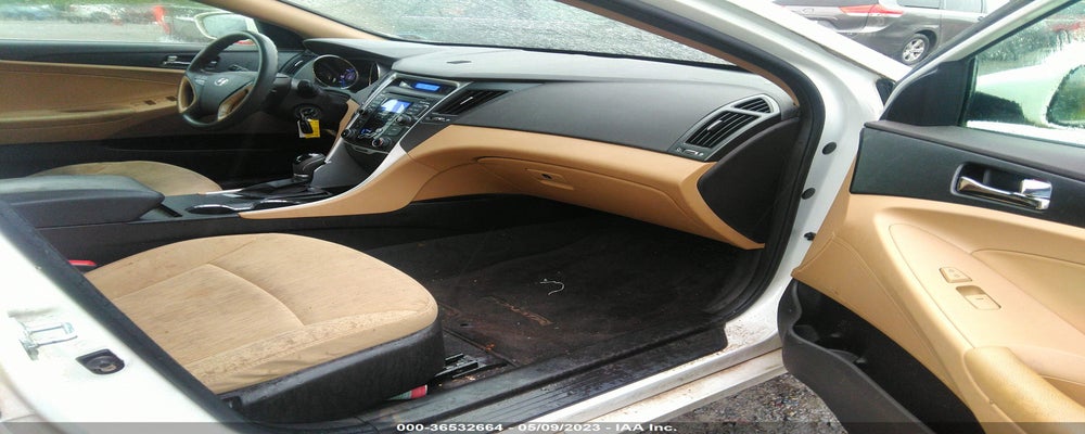 5NPEB4AC3BH307040 2011 HYUNDAI SONATA photo no. 5