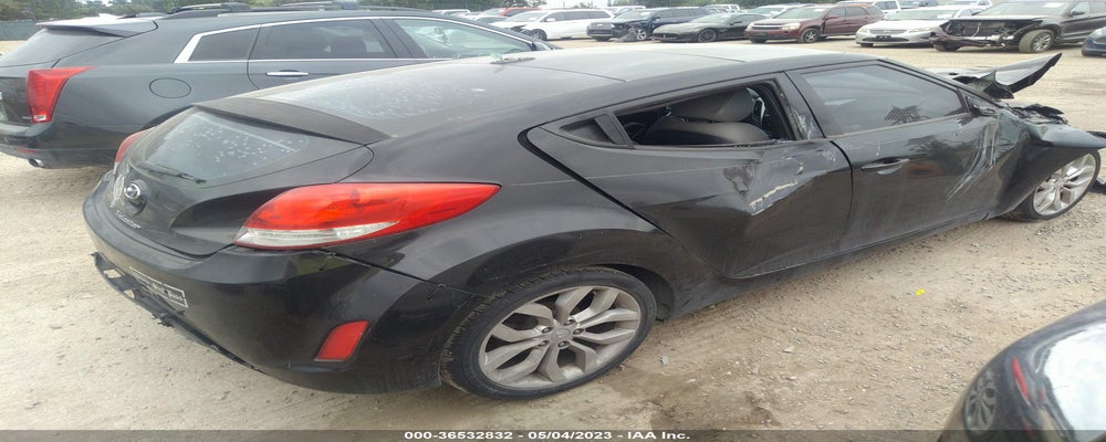 KMHTC6ADXDU085478 2013 HYUNDAI VELOSTER photo no. 4