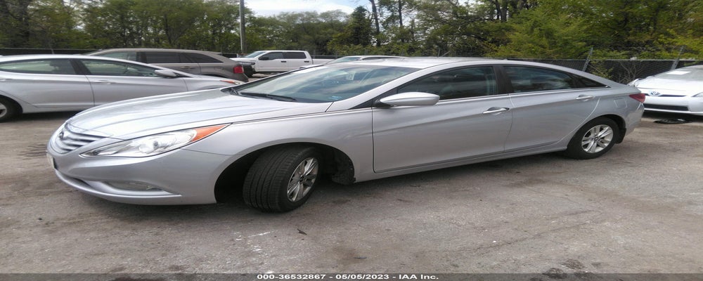 5NPEB4AC9DH685432 2013 HYUNDAI SONATA photo no. 2