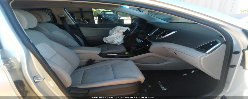 KM8J33A25GU130674 2016 HYUNDAI TUCSON photo no. 5
