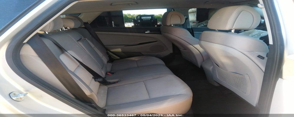 KM8J33A25GU130674 2016 HYUNDAI TUCSON photo no. 8