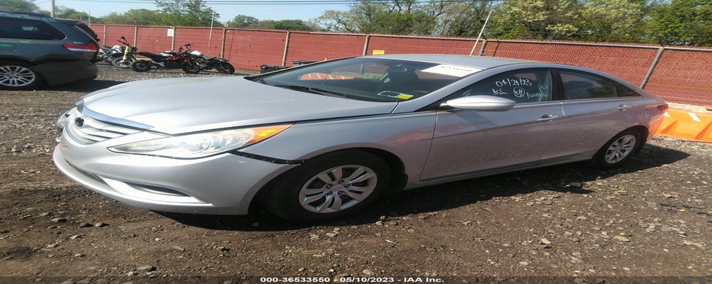 5NPEB4AC9CH502593 2012 HYUNDAI SONATA photo no. 2