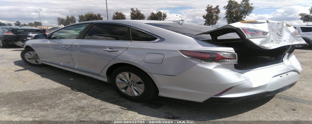 KMHE24L37KA088583 2019 HYUNDAI SONATA HYBRID photo no. 3