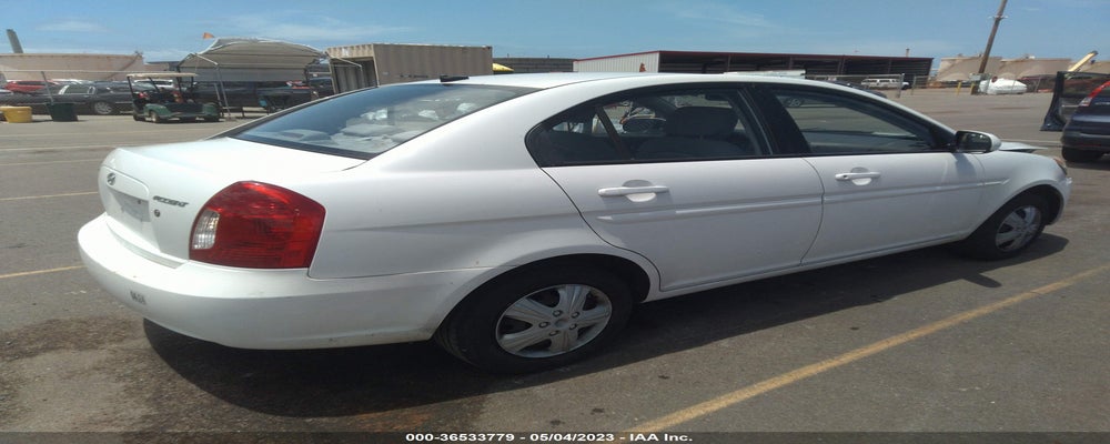KMHCN4AC9AU430372 2010 HYUNDAI ACCENT photo no. 4