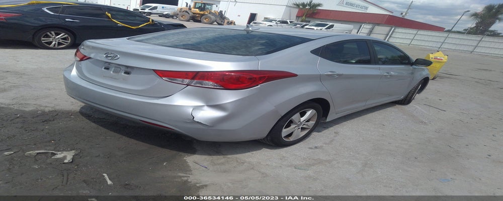 KMHDH4AE0DU792737 2013 HYUNDAI ELANTRA photo no. 4