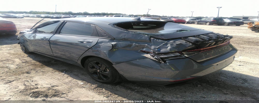 KMHLM4AG5PU439925 2023 HYUNDAI ELANTRA photo no. 3