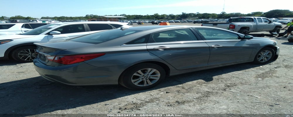 5NPEB4AC0DH749261 2013 HYUNDAI SONATA photo no. 4