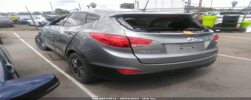 KM8JT3AF7FU102392 2015 HYUNDAI TUCSON photo no. 3