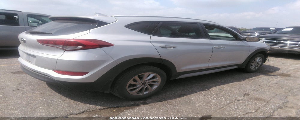 KM8J33A45JU651709 2018 HYUNDAI TUCSON photo no. 4