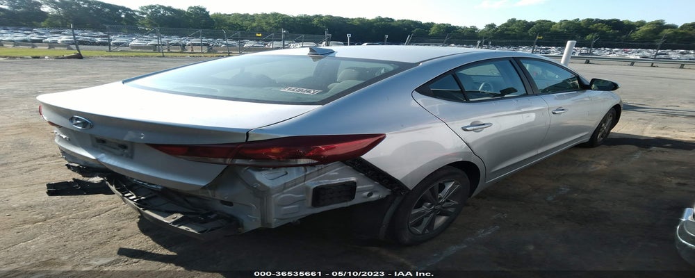 KMHD84LF9HU182895 2017 HYUNDAI ELANTRA photo no. 4