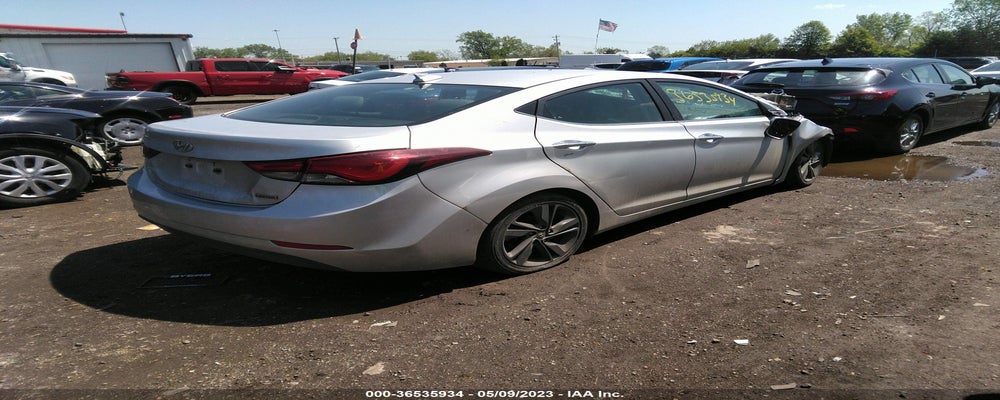 KMHDH4AE0FU283878 2015 HYUNDAI ELANTRA photo no. 4