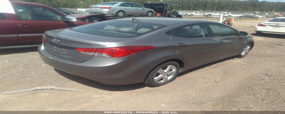 5NPDH4AE7DH256494 2013 HYUNDAI ELANTRA photo no. 4