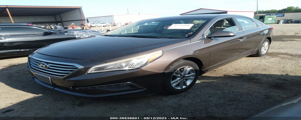5NPE24AF0FH135307 2015 HYUNDAI SONATA photo no. 2
