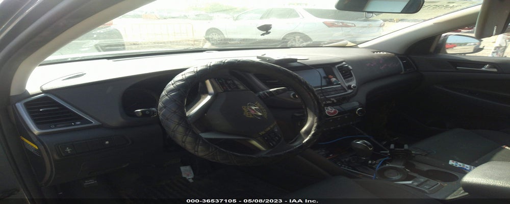 KM8J3CA42JU808919 2018 HYUNDAI TUCSON photo no. 5