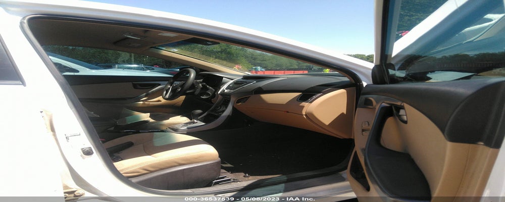 5NPDH4AE3CH136156 2012 HYUNDAI ELANTRA photo no. 5