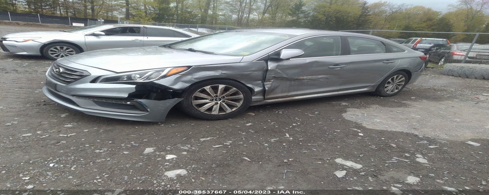 5NPE34AF4FH085122 2015 HYUNDAI SONATA photo no. 2