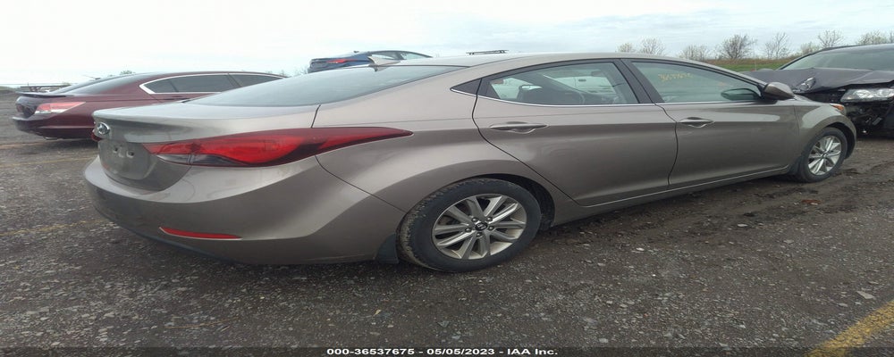 5NPDH4AE8FH610722 2015 HYUNDAI ELANTRA photo no. 4