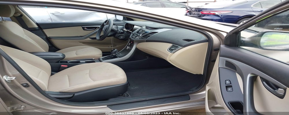 5NPDH4AE2GH674787 2016 HYUNDAI ELANTRA photo no. 5