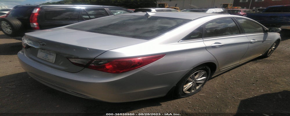 5NPEB4AC3CH354795 2012 HYUNDAI SONATA photo no. 4