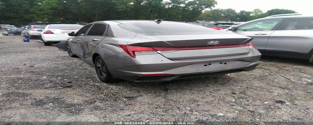 KMHLM4AG3NU299970 2022 HYUNDAI ELANTRA photo no. 3