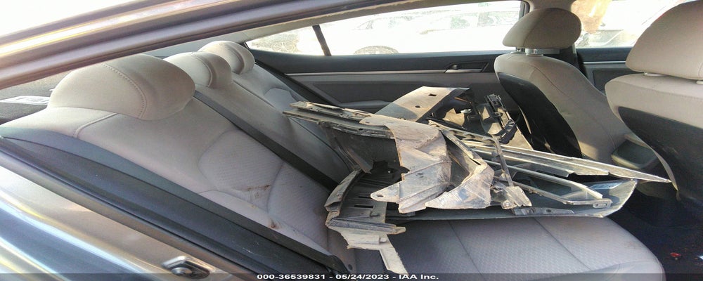 5NPD84LF0KH470262 2019 HYUNDAI ELANTRA photo no. 8