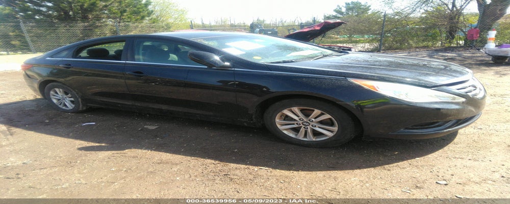 5NPEB4AC7BH189493 2011 HYUNDAI SONATA photo no. 1