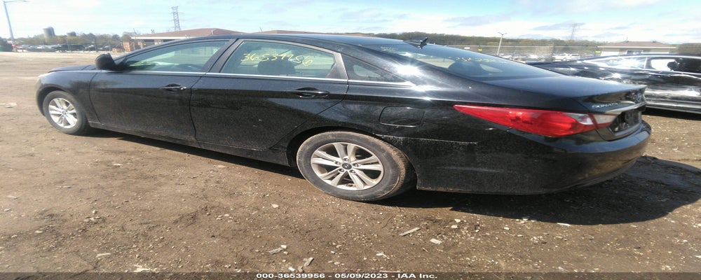 5NPEB4AC7BH189493 2011 HYUNDAI SONATA photo no. 3