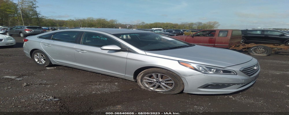 5NPE24AF0FH014826 2015 HYUNDAI SONATA photo no. 16
