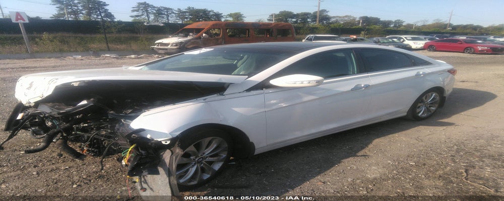 5NPEC4ABXCH390004 2012 HYUNDAI SONATA photo no. 2