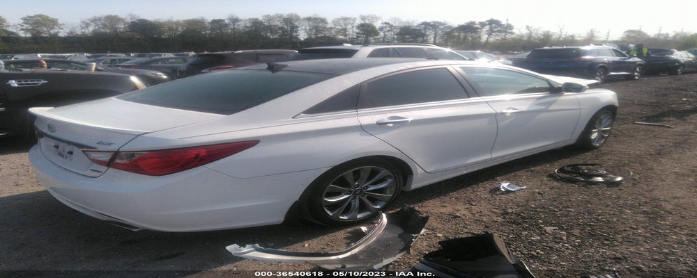 5NPEC4ABXCH390004 2012 HYUNDAI SONATA photo no. 4