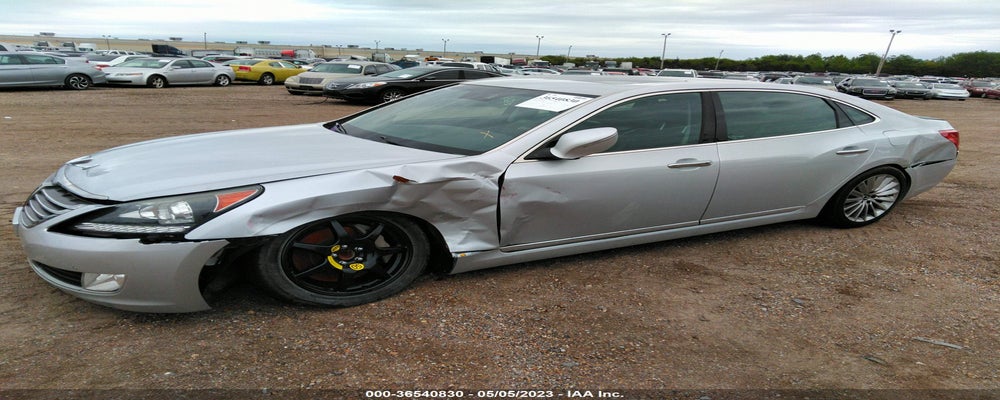 KMHGH4JH2FU100276 2015 HYUNDAI EQUUS photo no. 2