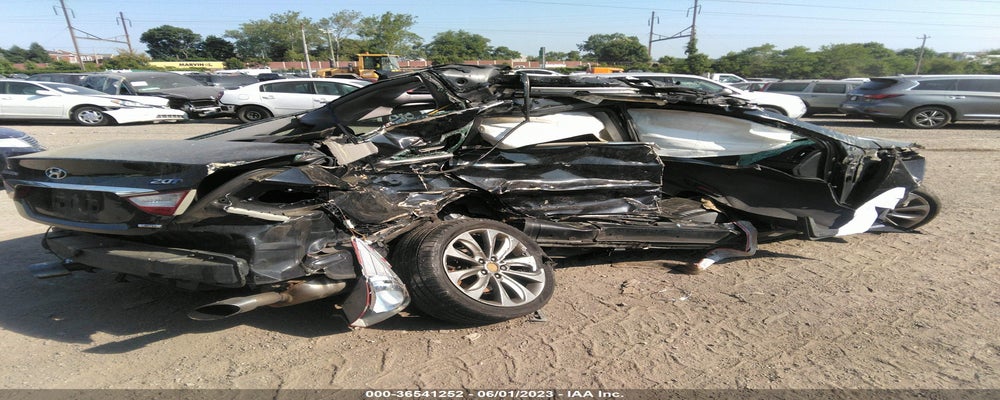5NPEC4AB5CH409395 2012 HYUNDAI SONATA photo no. 4