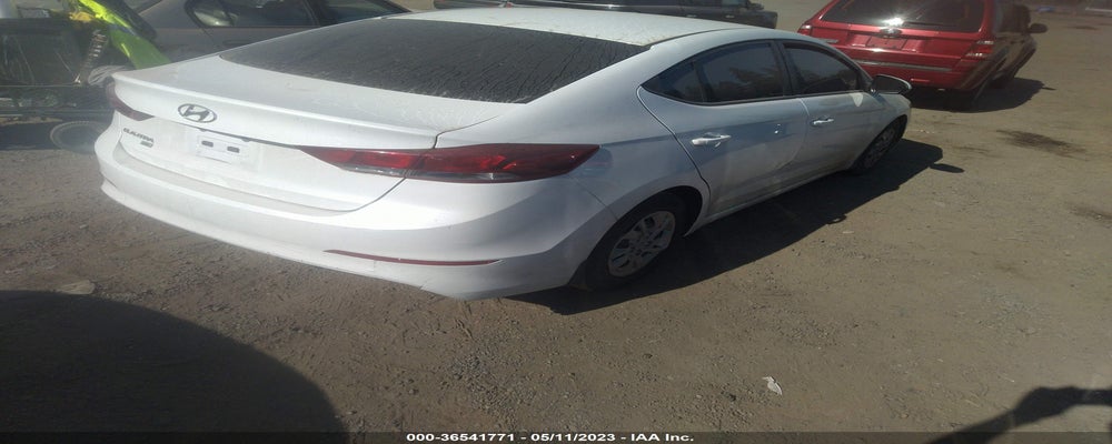 5NPD74LF5JH321198 2018 HYUNDAI ELANTRA photo no. 4