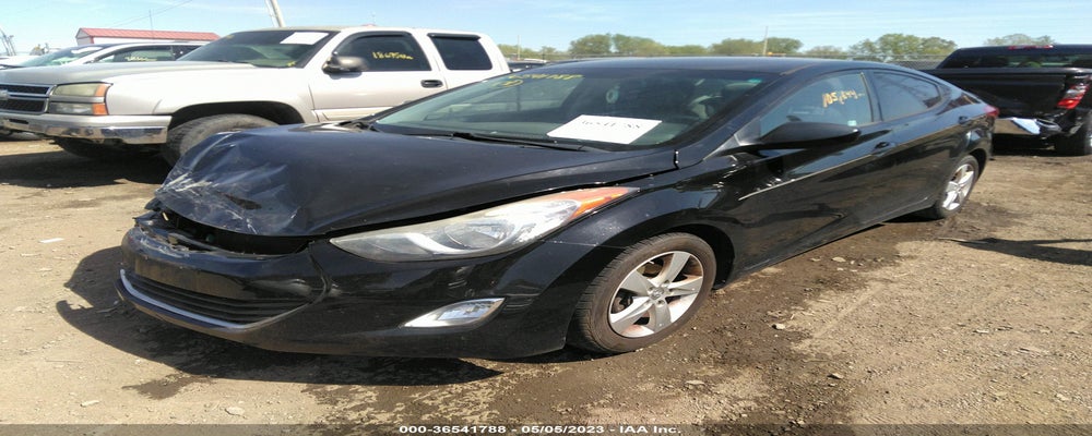 5NPDH4AE3DH343048 2013 HYUNDAI ELANTRA photo no. 2