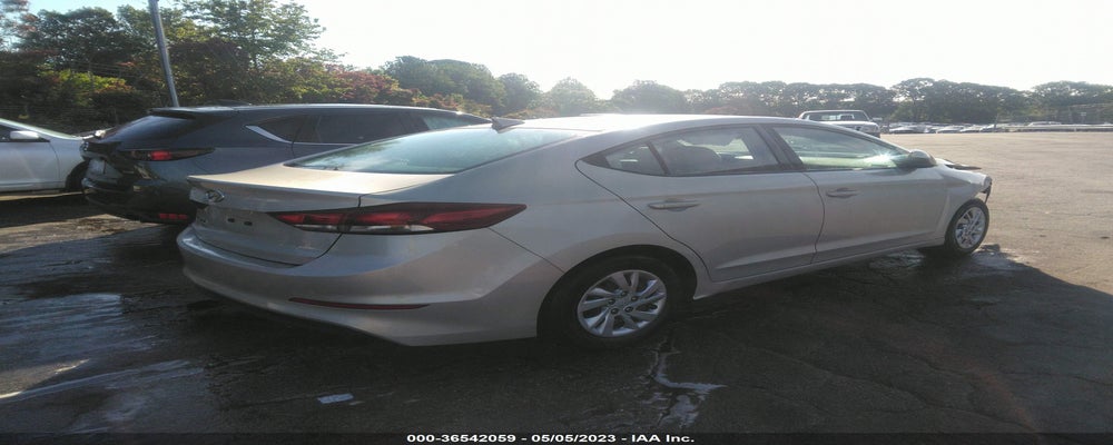 KMHD74LF5HU095501 2017 HYUNDAI ELANTRA photo no. 4
