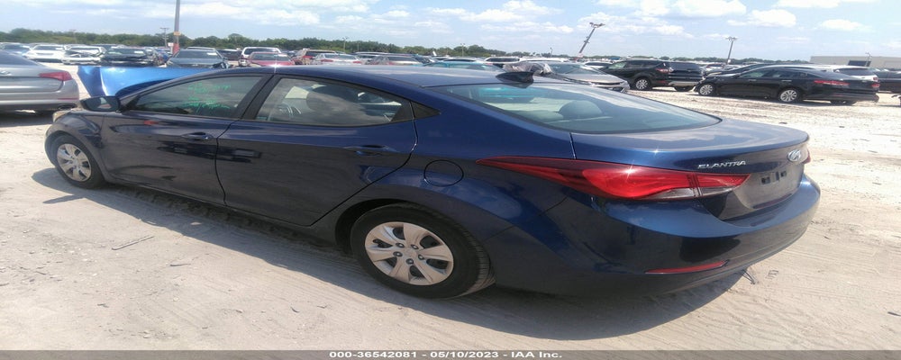 5NPDH4AE7GH695358 2016 HYUNDAI ELANTRA photo no. 3