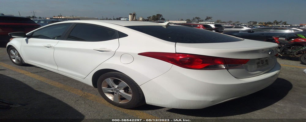 5NPDH4AE7DH268662 2013 HYUNDAI ELANTRA photo no. 3