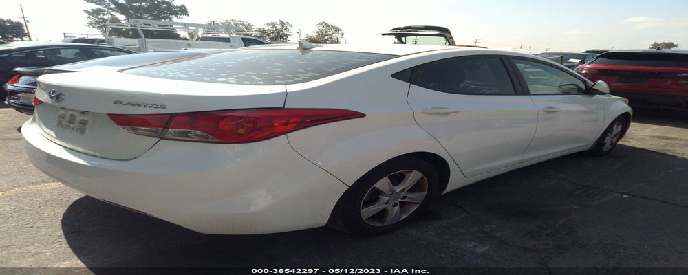 5NPDH4AE7DH268662 2013 HYUNDAI ELANTRA photo no. 4